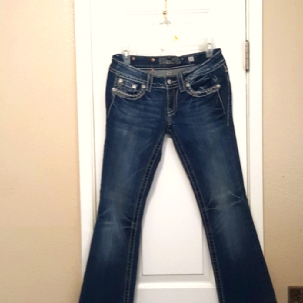Y2K Vintage Miss Me Low-Rise Jeans Rhinestone embellishment jeans size 25